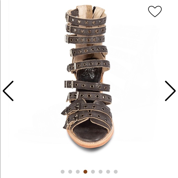 CASANDRA Freebird Booties - Picture 3 of 5